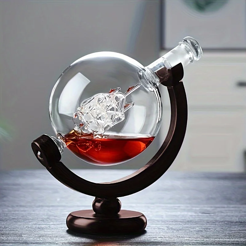 地球儀型のウイスキーデカンタ、ホウケイ酸ガラス製、木製ベース - Decanter Aerator Set のレビューと価格